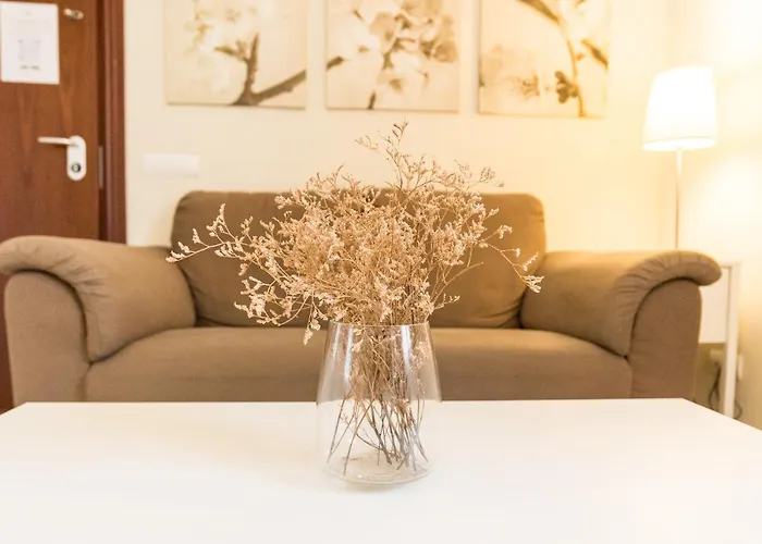 Alferez I By Ele Apartments